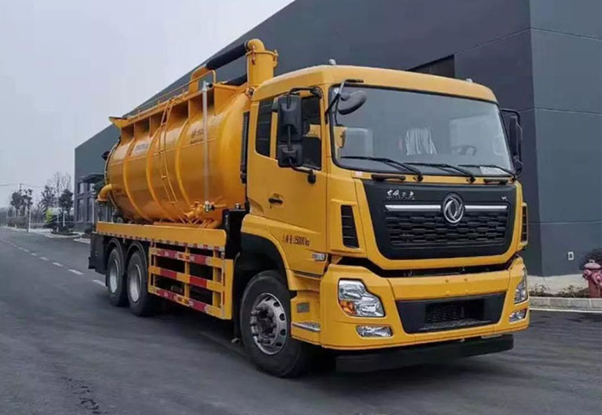 東風(fēng)天龍后八輪22方清洗吸污車 國六