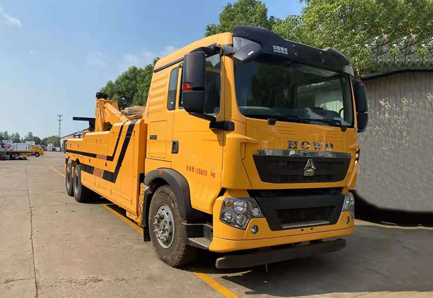 重汽豪沃后雙橋拖吊連體清障車(chē)