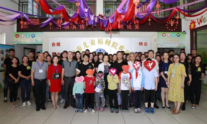 弘揚(yáng)傳統(tǒng)美德，關(guān)愛(ài)兒童成長(zhǎng)----首屆“魅力隨州，多彩程力”抖音大賽捐贈(zèng)公益活動(dòng)紀(jì)實(shí)